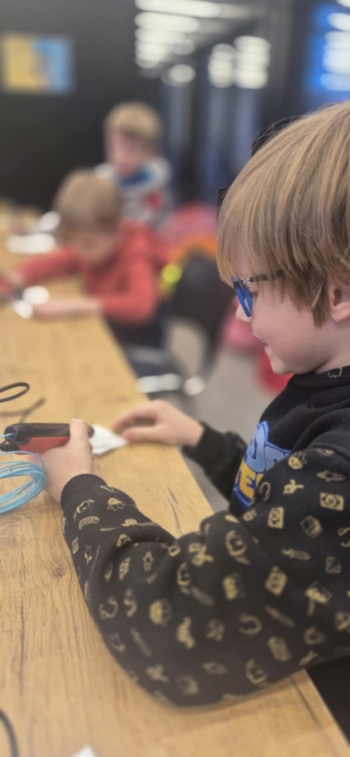 7db990b5-0ab8-4811-84ea-afcf3205c24f