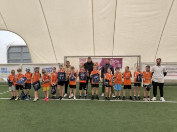 7068dcc7-46e4-4cc3-ad83-03eaa60b337e