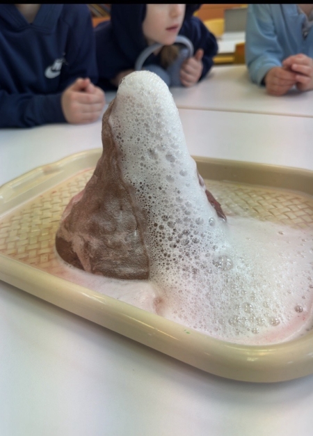 Tydzień eksperymentowania - Wulkan