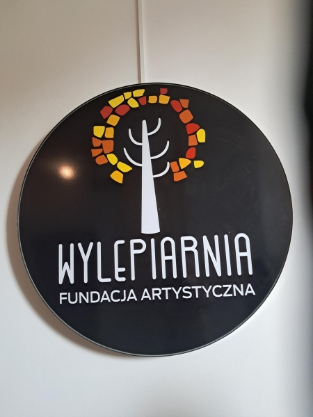 WIE ''Od Gliny do Formy – Ceramika i co z niej dla nas wynika?” wycieczka do Fundacji Arty